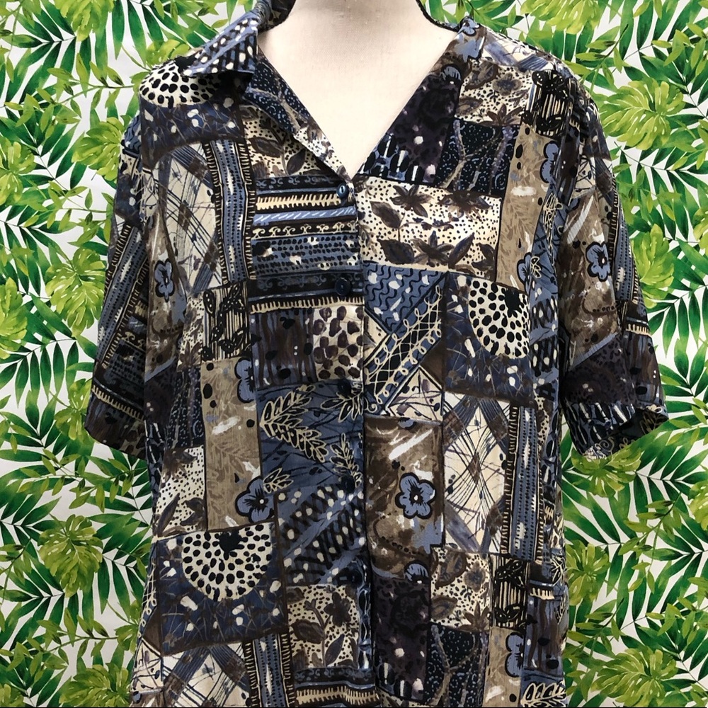 Women’s Button Up